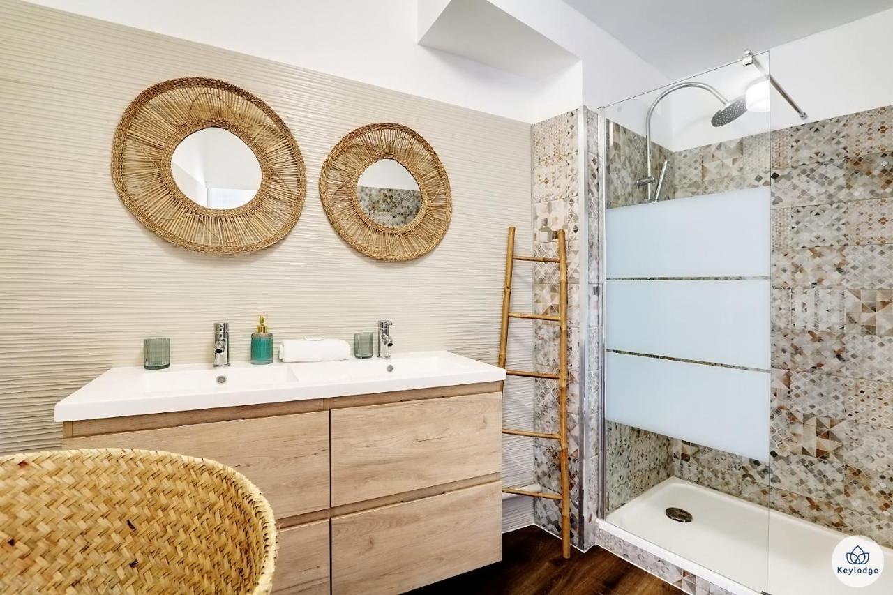 T2 - Iris, Classe 2 Etoiles - Balcon - Proche Centre De Сен-Дени Экстерьер фото